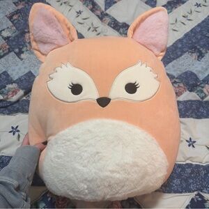 Squishmallow: Pace the fennec fox